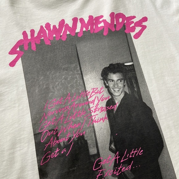 NEW Shawn Mendes T shirt + CD - Picture 6 of 8